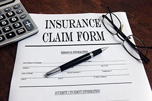 Beginners Guide to Filling Out an Insurance Claim for Roof Damages  