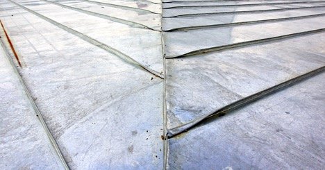 3 Maintenance Habits You Need to Keep Your Commercial Roof Within Warranty